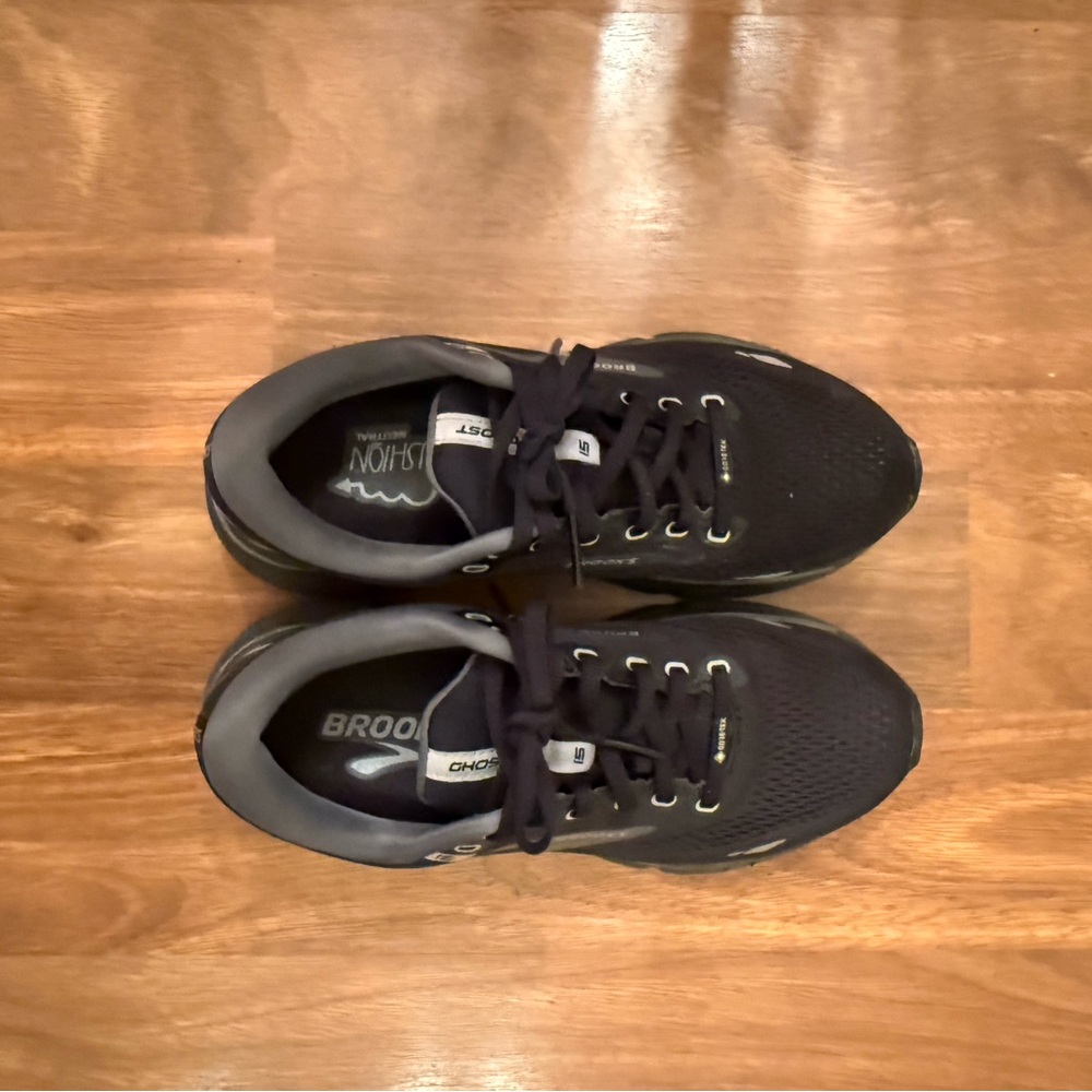 Brooks Woman’s Ghost Waterproof Woman’s Black and Gray Athletic Shoes